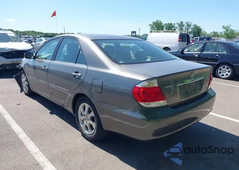 2005 Toyota Camry Xle V6 из США, поврежденный, VIN 4T1BF30K95U616074